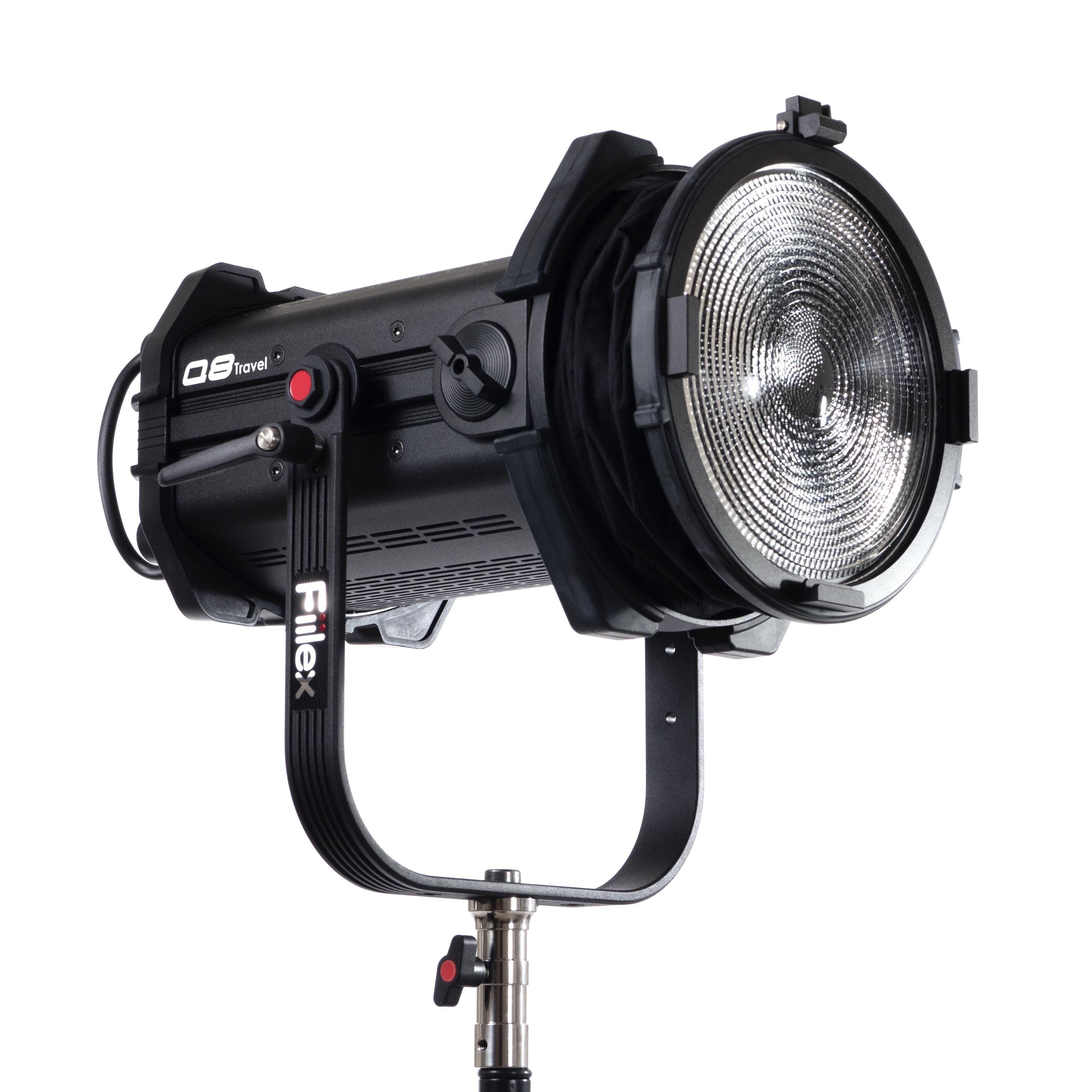 LED FRESNEL FIILEX Q8 TRAVEL